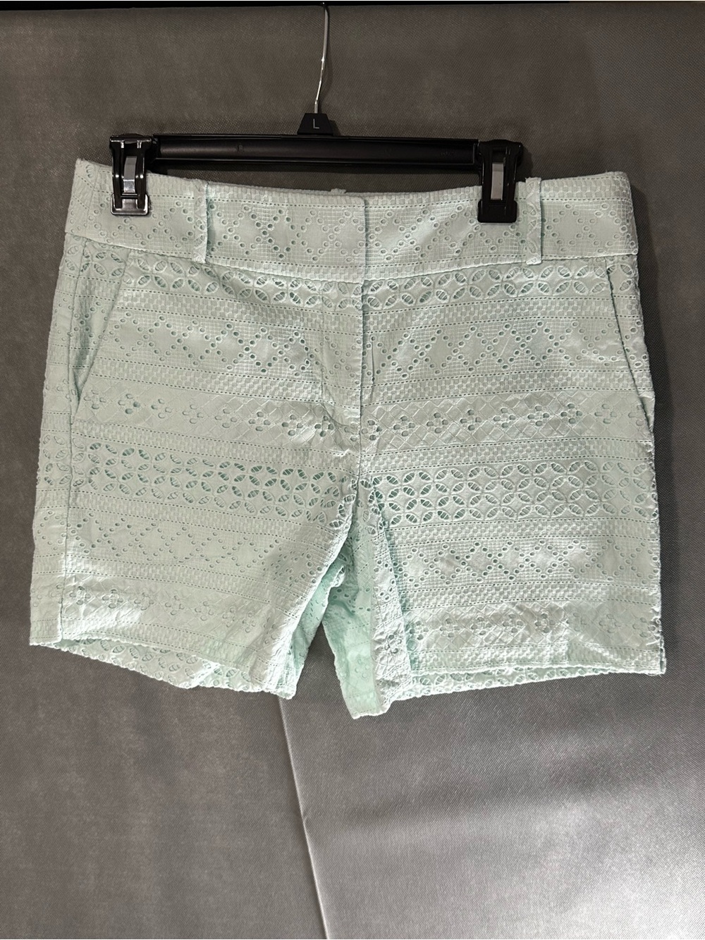LOFT Mint Green Eyelet Lace Shorts 100% Cotton Size 6